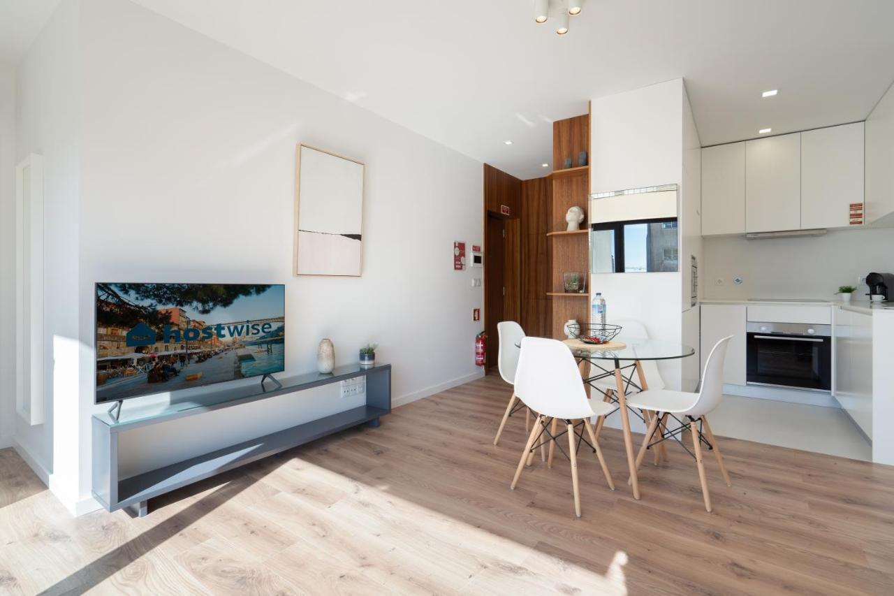 Appartamento Host Wise - Bright & Contemporary Flat - Ace Location OOporto Esterno foto